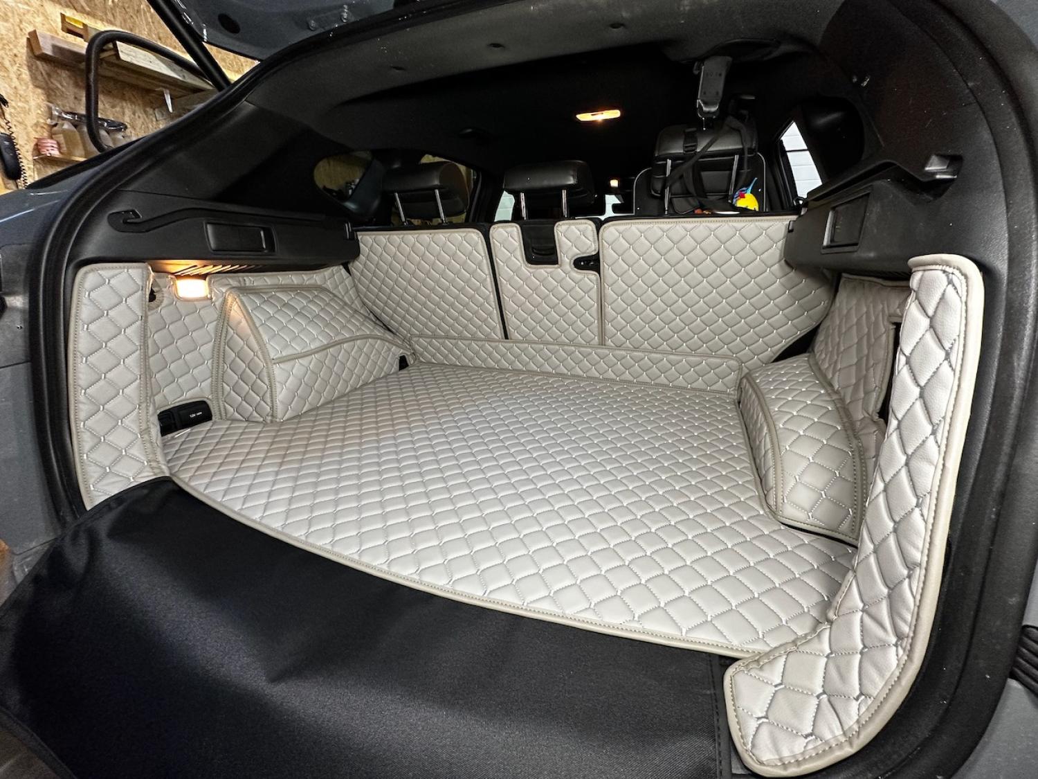 CARSTYLER® Kofferraumschutz Geeignet Für Land Rover Defender 130 (L663), 2022 - Heute